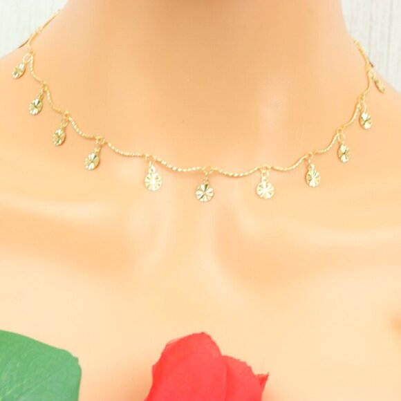 "Minimalist & Elegant Necklace Chain – Perfect for Women & Girls | UNVRC1096 - Picture 7 of 10